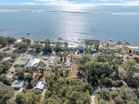 115 Kansas Street Carrabelle FL 32322
