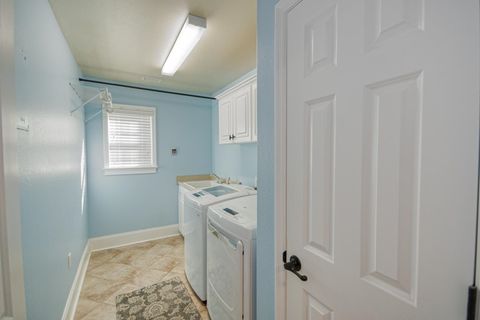 Tiny photo for 3317 Harbor Club Drive, Tallahassee, FL 32308 (MLS # 392276)
