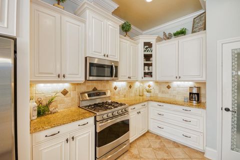 Tiny photo for 3317 Harbor Club Drive, Tallahassee, FL 32308 (MLS # 392276)