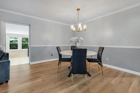 Tiny photo for 1107 Richview Road, Tallahassee, FL 32301 (MLS # 395153)