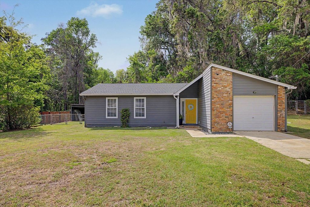 Photo of 4132 Sonnet Drive, Tallahassee, FL 32303 (MLS # 399791)