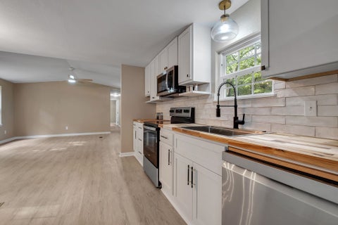 Tiny photo for 4730 Preston Johnson Road, Tallahassee, FL 32310 (MLS # 401775)