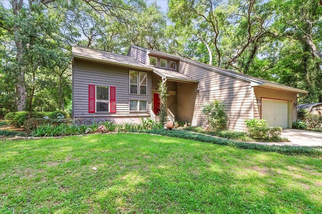 Photo of 5281 PIMLICO DRIVE Dr, Tallahassee, FL 32309 (MLS # 386918)