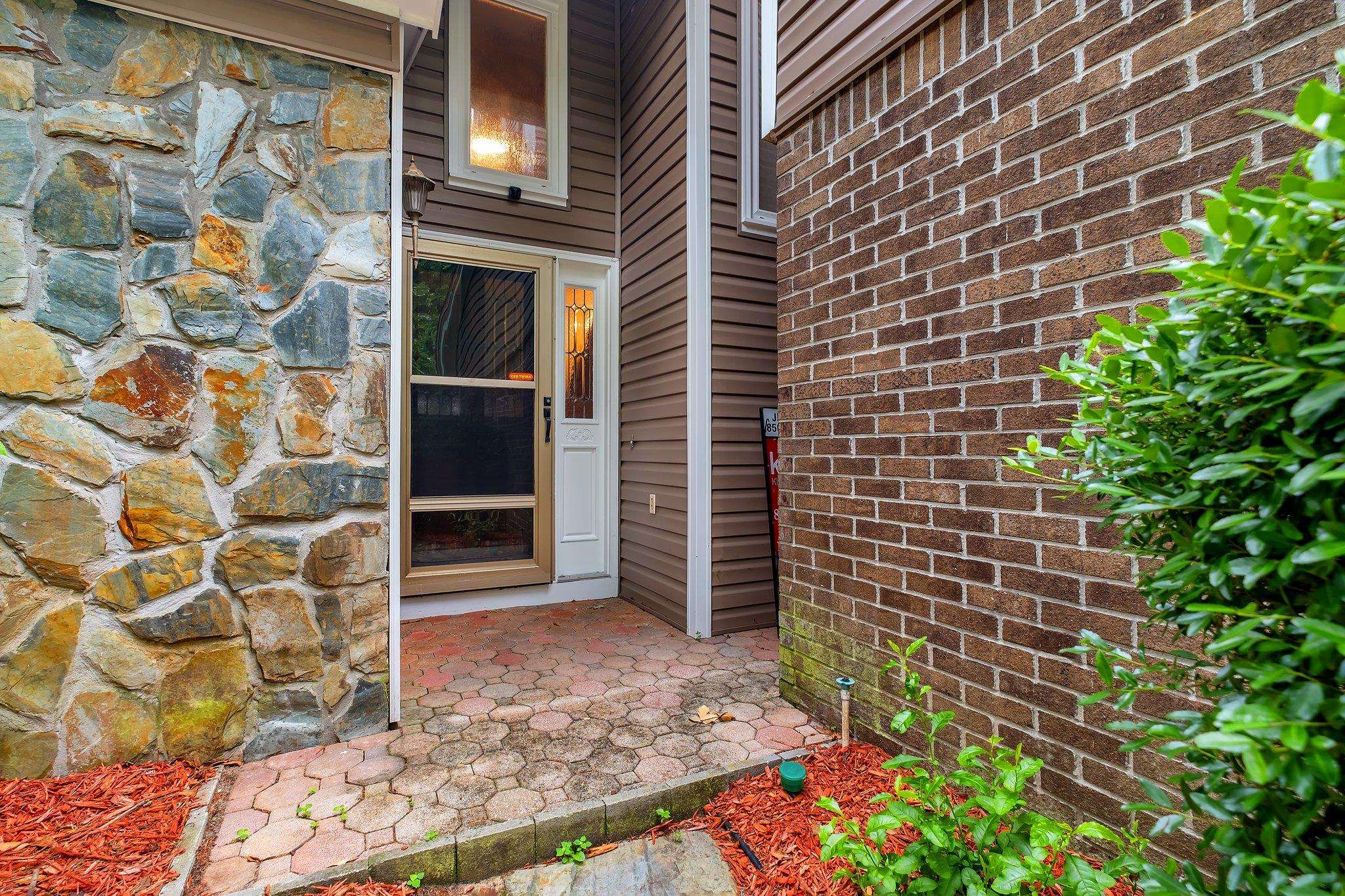 414 Tharpe Circle