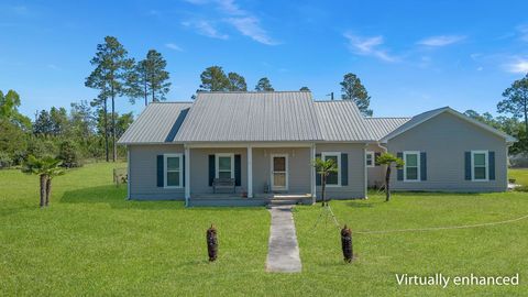 Tiny photo for 505 Goodson Road, Quincy, FL 32351 (MLS # 398723)