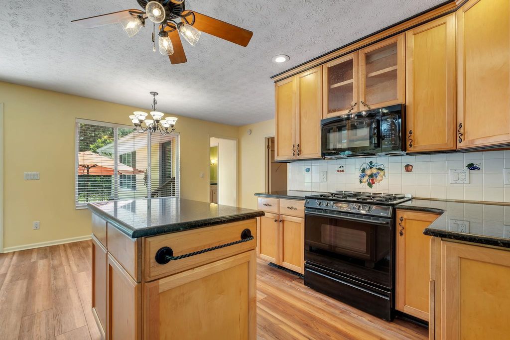 Photo of 3795 Forsythe Way, Tallahassee, FL 32309 (MLS # 399322)