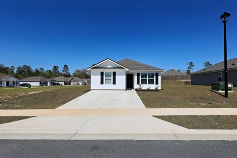 Tiny photo for 101 Wynn Court, Bainbridge, GA 39819 (MLS # 397619)