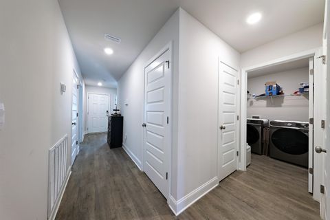 Tiny photo for 101 Wynn Court, Bainbridge, GA 39819 (MLS # 397619)