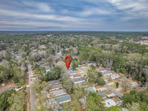 Tiny photo for 2500 Pennlyn Drive, Tallahassee, FL 32308 (MLS # 395319)