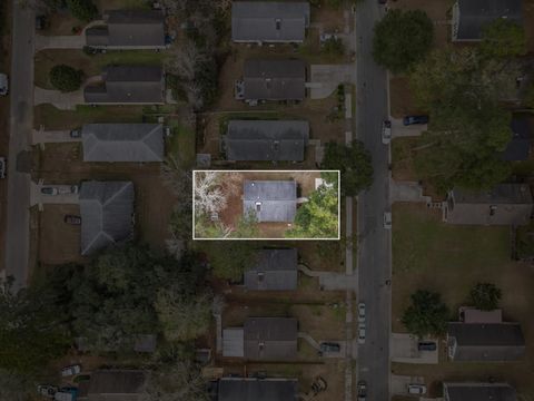Tiny photo for 2500 Pennlyn Drive, Tallahassee, FL 32308 (MLS # 395319)