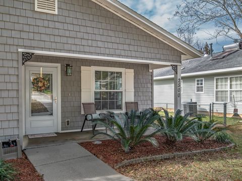 Tiny photo for 2500 Pennlyn Drive, Tallahassee, FL 32308 (MLS # 395319)