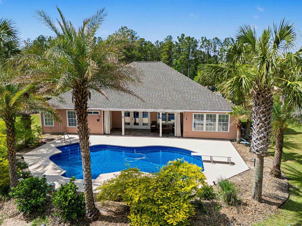 Photo of 90 Bunting Drive, Crawfordville, FL 32327 (MLS # 398565)