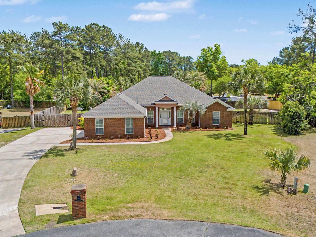Photo of 90 Bunting Drive, Crawfordville, FL 32327 (MLS # 398565)