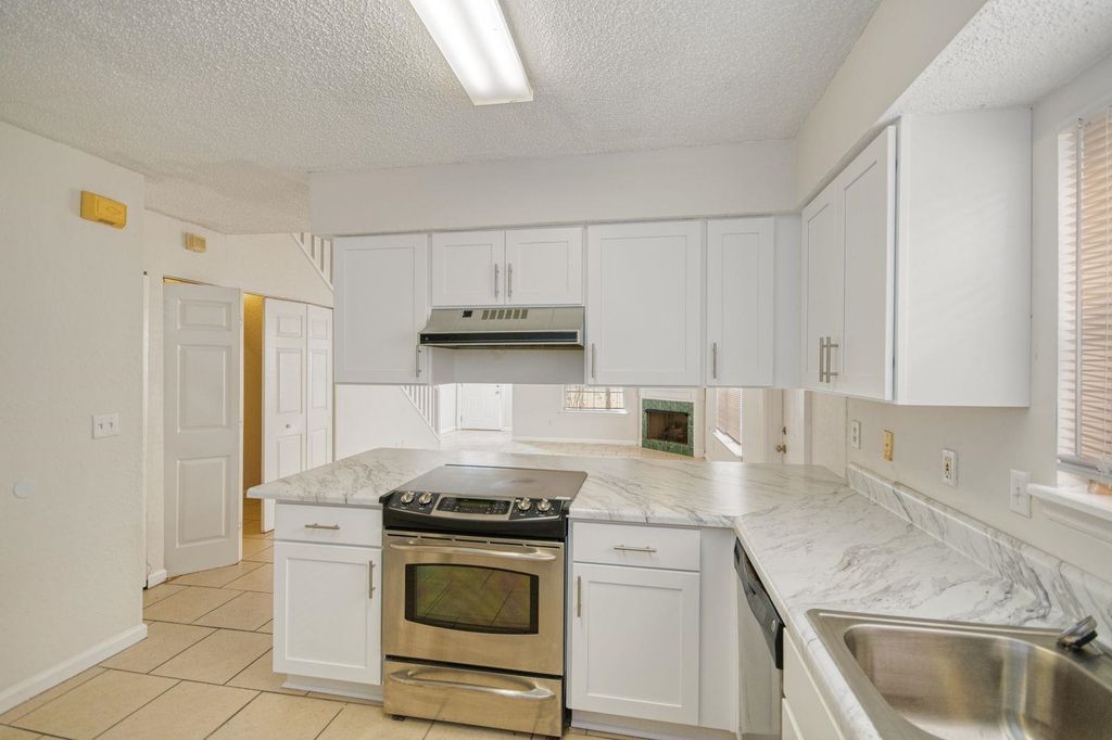 Photo of 3464 Daylily Lane, Tallahassee, FL 32308 (MLS # 391874)
