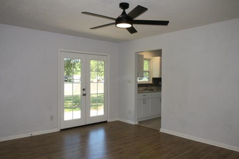 Tiny photo for 4420 Blue Bill Pass, Tallahassee, FL 32303 (MLS # 399336)