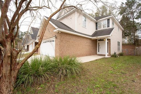 A home in TALLAHASSEE