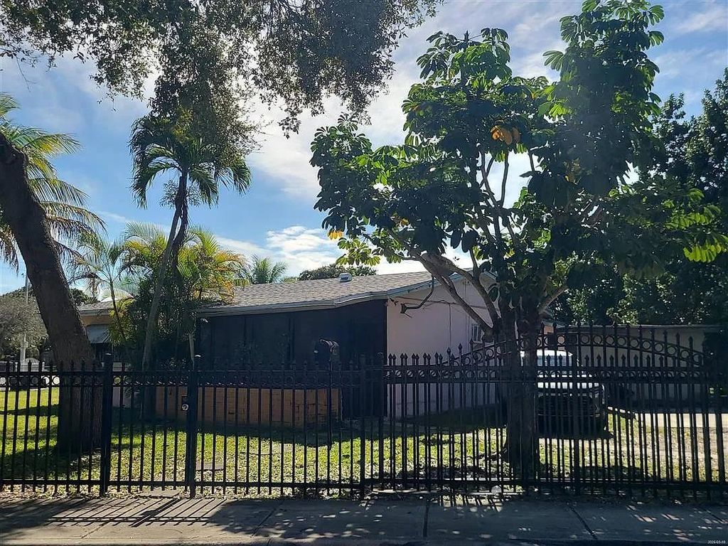 Photo of 1700 NW 131st Street, Miami, FL 33167 (MLS # 398454)