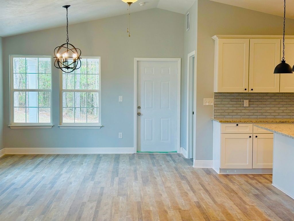 Photo of 305 DELORES MADISON Drive, Midway, FL 32343 (MLS # 397520)