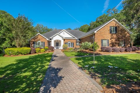 Photo of 8012 Oak Grove Plantation Road, Tallahassee, FL 32312 (MLS # 400183)