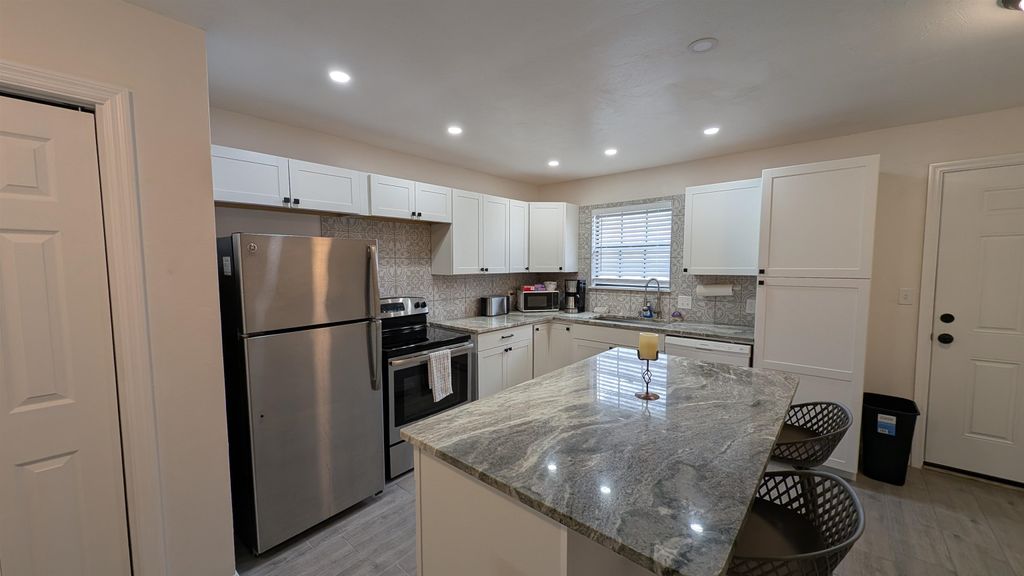 Photo of 723 E Tennessee Street #B, Tallahassee, FL 32308 (MLS # 391891)