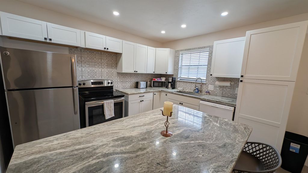 Photo of 723 E Tennessee Street #B, Tallahassee, FL 32308 (MLS # 391891)
