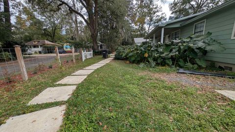 Tiny photo for 723 E Tennessee Street #B, Tallahassee, FL 32308 (MLS # 391891)