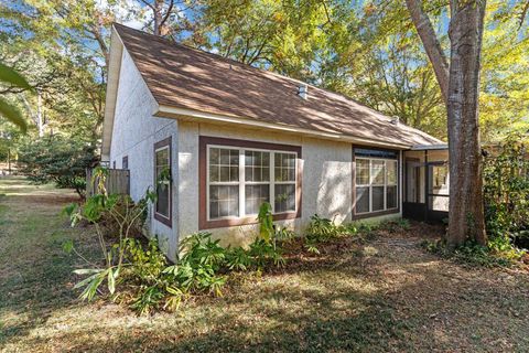 Tiny photo for 3958 Royal Oaks Dr, Tallahassee, FL 32309 (MLS # 393486)