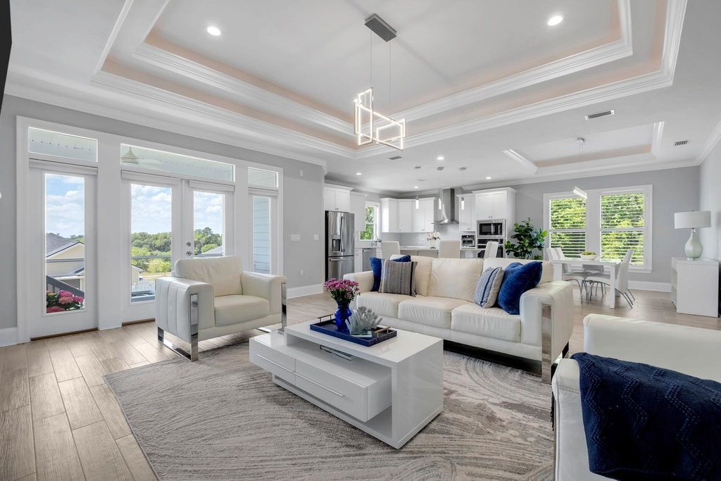 Photo of 2527 Blue Ridge Drive, Tallahassee, FL 32311 (MLS # 398755)