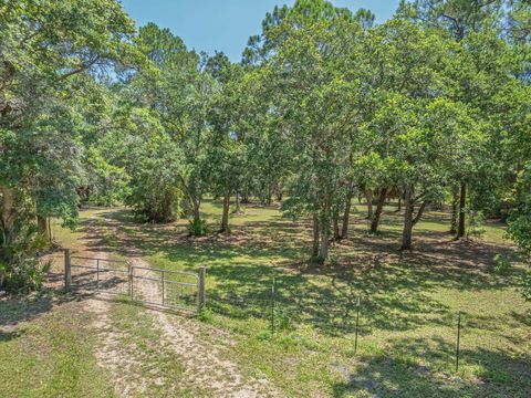 Photo of 113 Yancey Lane, Carrabelle, FL 32322 (MLS # 401922)