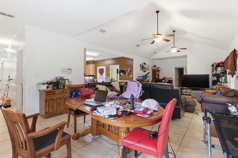 Tiny photo for 15 Alpine heights Road, Quincy, FL 32352 (MLS # 399240)