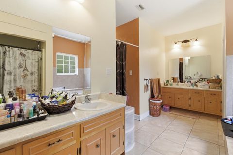 Tiny photo for 15 Alpine heights Road, Quincy, FL 32352 (MLS # 399240)