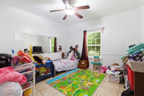 Tiny photo for 15 Alpine heights Road, Quincy, FL 32352 (MLS # 399240)