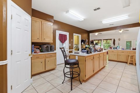 Tiny photo for 15 Alpine heights Road, Quincy, FL 32352 (MLS # 399240)