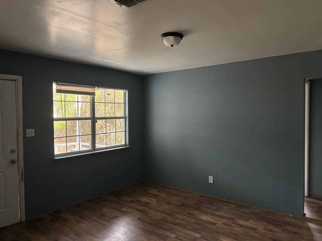 Photo of 2406 Country Club Drive, Tallahassee, FL 32301 (MLS # 394589)