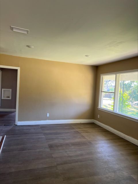 Tiny photo for 105 Dixie Drive, Tallahassee, FL 32304 (MLS # 393854)