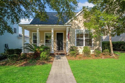 A home in TALLAHASSEE