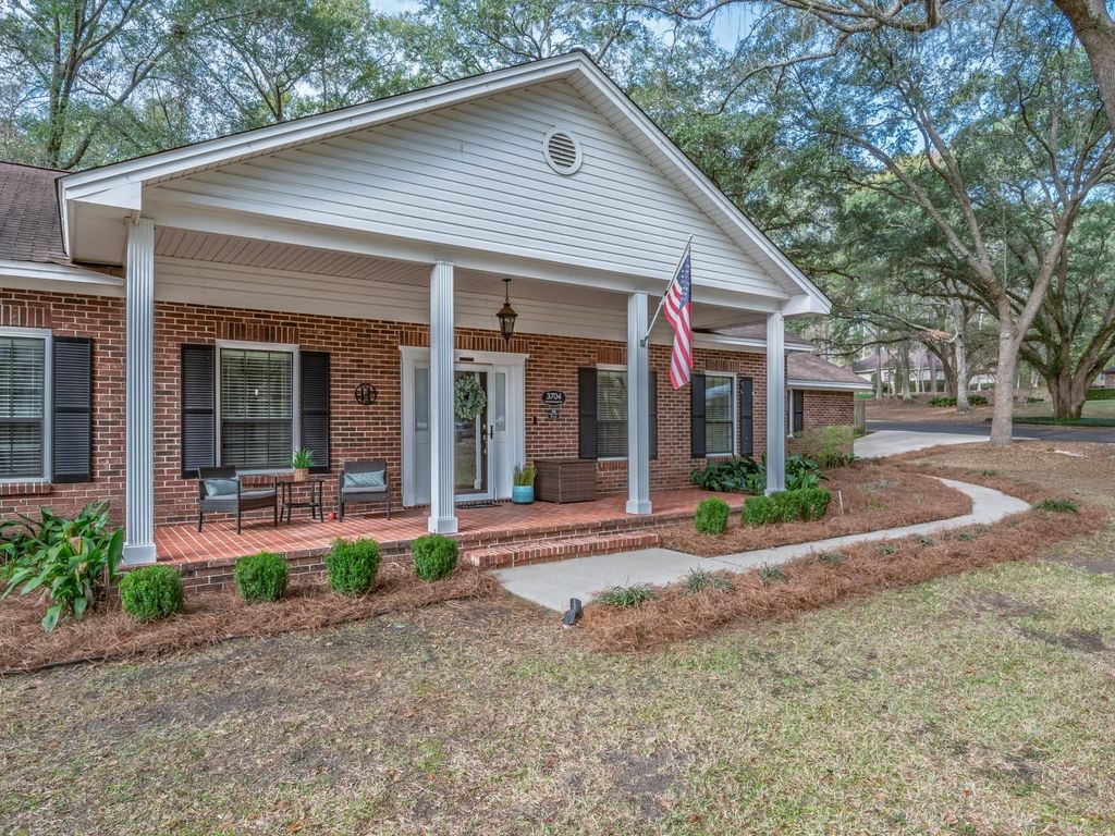 Photo of 3704 Danesborough Drive, Tallahassee, FL 32303 (MLS # 397629)