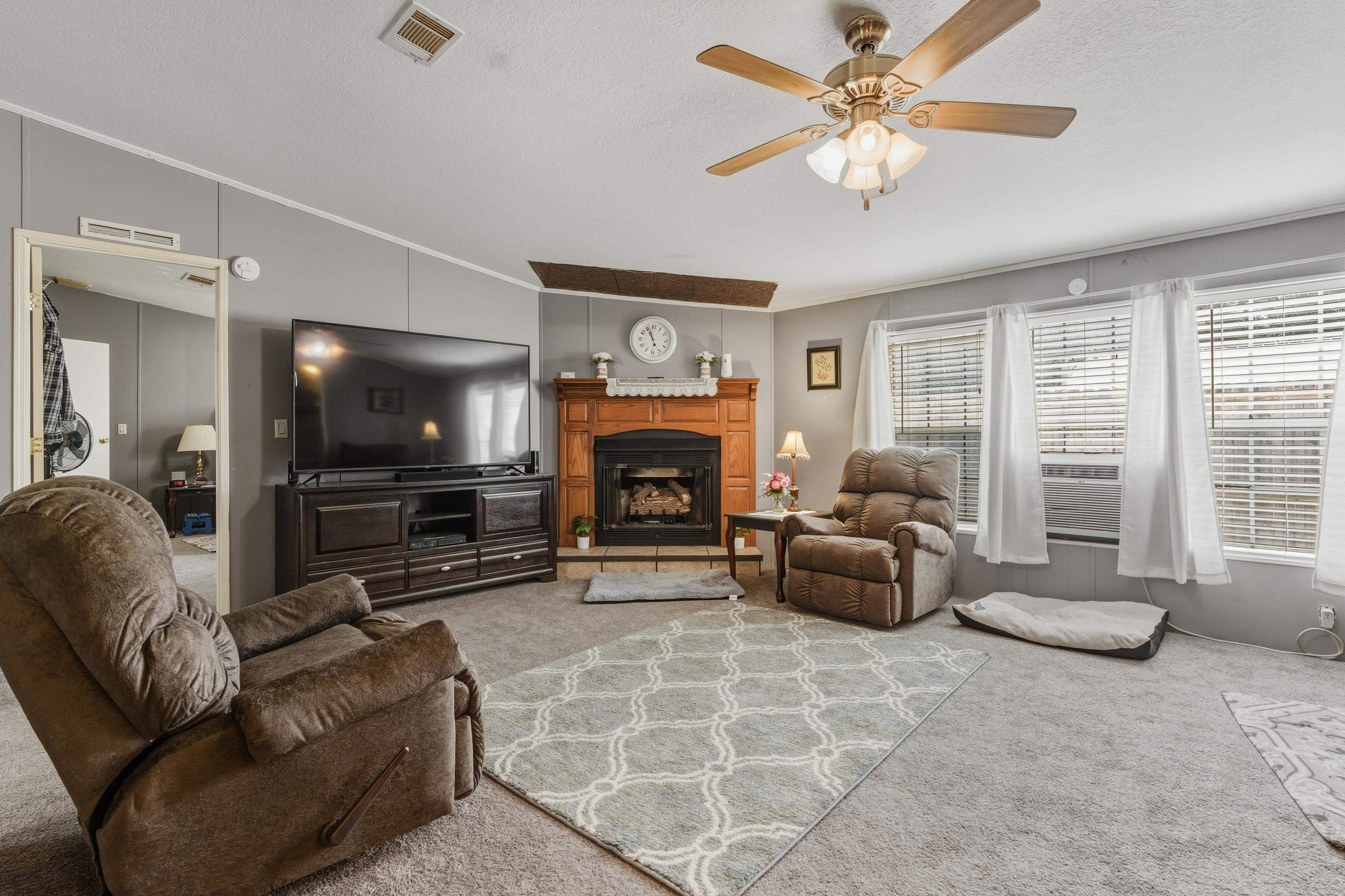 Photo 1 of 58 — 129 OCKLAWAHA Circle, Quincy, FL 32351