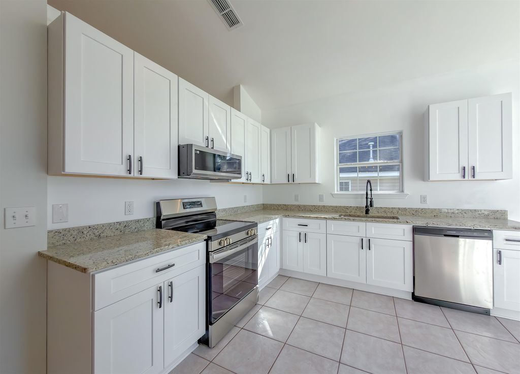 Photo of 3491 Torrington Way, Tallahassee, FL 32317 (MLS # 392587)