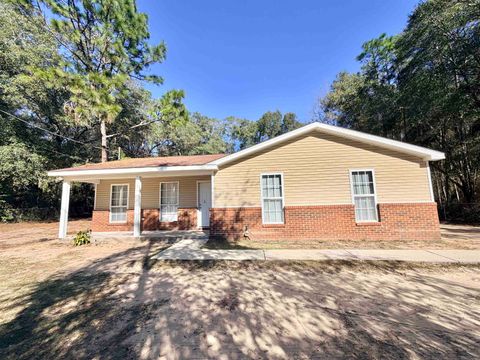 Photo of 1444 BALBOA Drive, Tallahassee, FL 32304 (MLS # 395082)