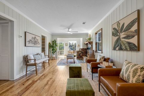 Tiny photo for 18835 Star Hill Lane, Tallahassee, FL 32310 (MLS # 392777)