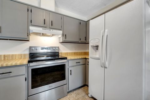 Tiny photo for 1791 Old Briar Trail, Tallahassee, FL 32305 (MLS # 390300)