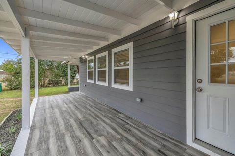 Tiny photo for 1898 Cemetery Road, Tallahassee, FL 32305 (MLS # 395068)