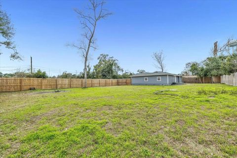Tiny photo for 1898 Cemetery Road, Tallahassee, FL 32305 (MLS # 395068)