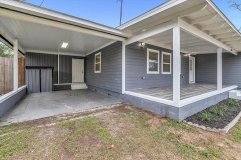 Tiny photo for 1898 Cemetery Road, Tallahassee, FL 32305 (MLS # 395068)