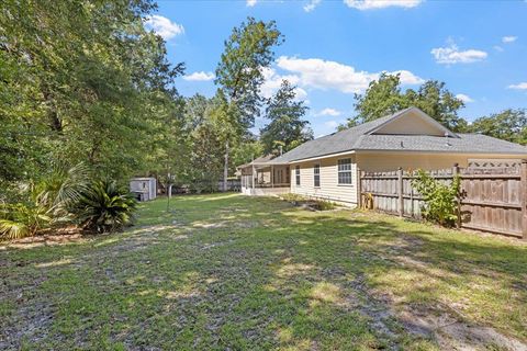 A home in Crawfordville