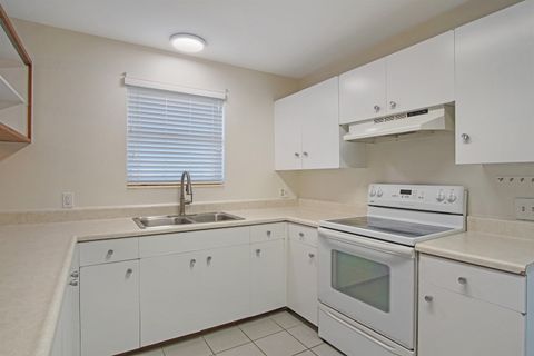 Tiny photo for 2017 Sumter Avenue, Tallahassee, FL 32301 (MLS # 395791)