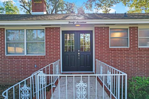 Tiny photo for 2017 Sumter Avenue, Tallahassee, FL 32301 (MLS # 395791)