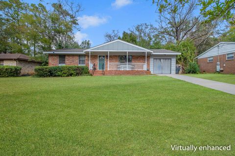 Photo of 2008 Sheridan Road, Tallahassee, FL 32303 (MLS # 394391)
