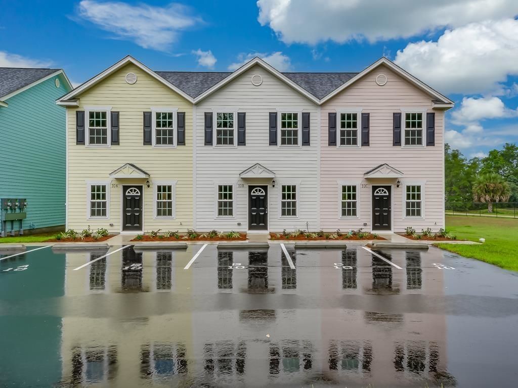 Photo of 10 Old Courthouse Way #B, Crawfordville, FL 32327 (MLS # 392364)